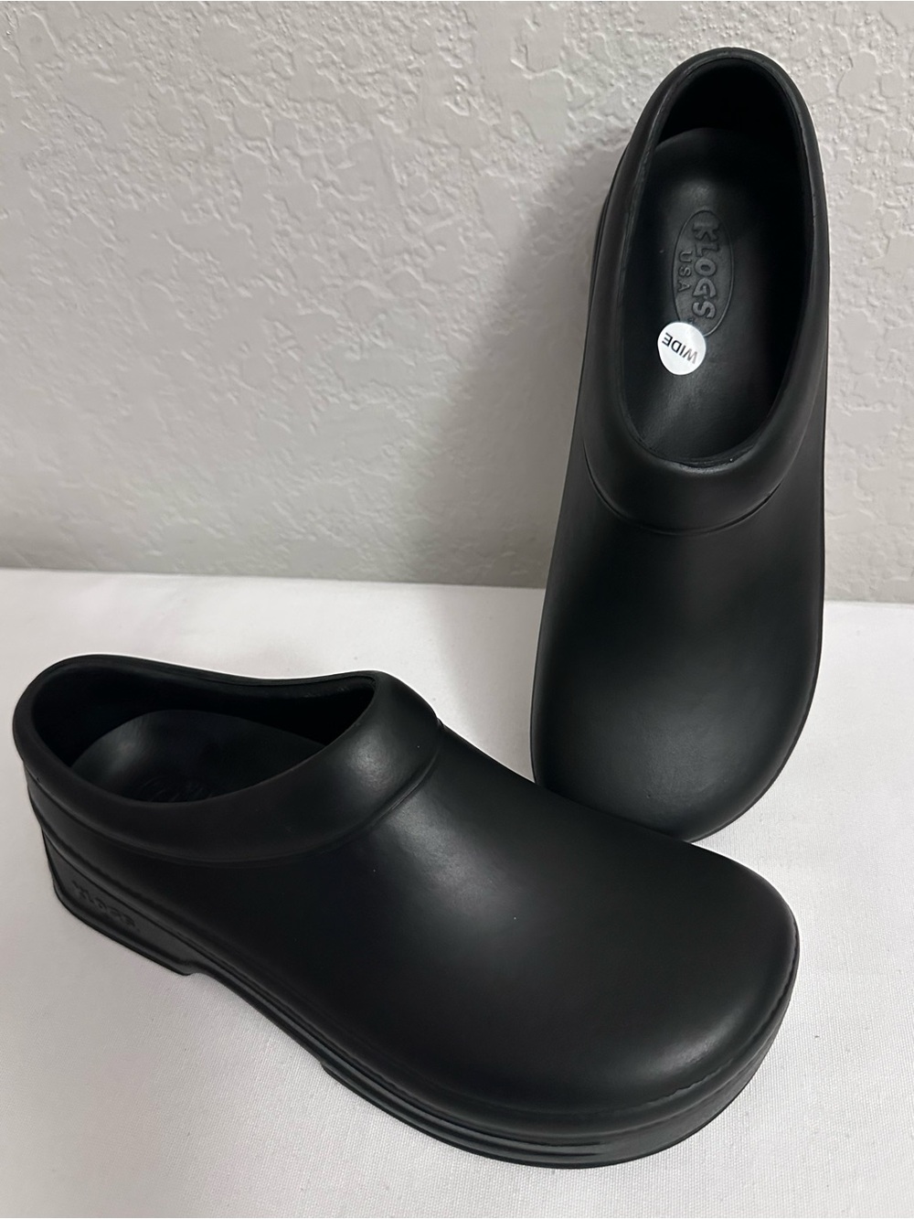 Klogs Footwear Women's Springfield Shoes 9 Wide Black